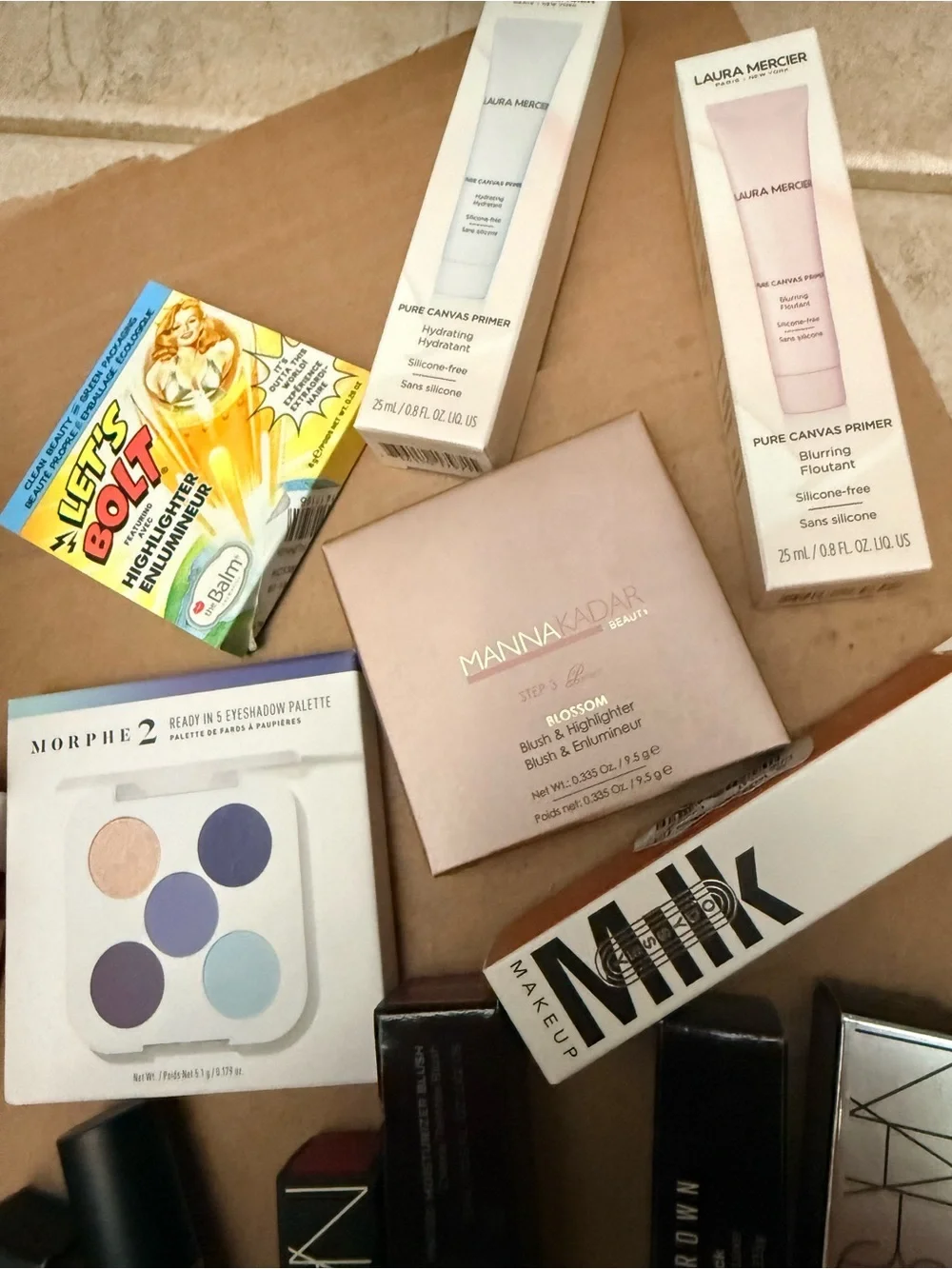 Mystery box Assorted Women’s Makeup Collection – NIB 8-10 items